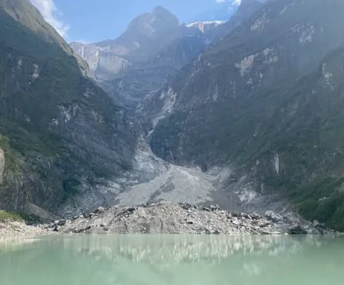 Kapuche Lake