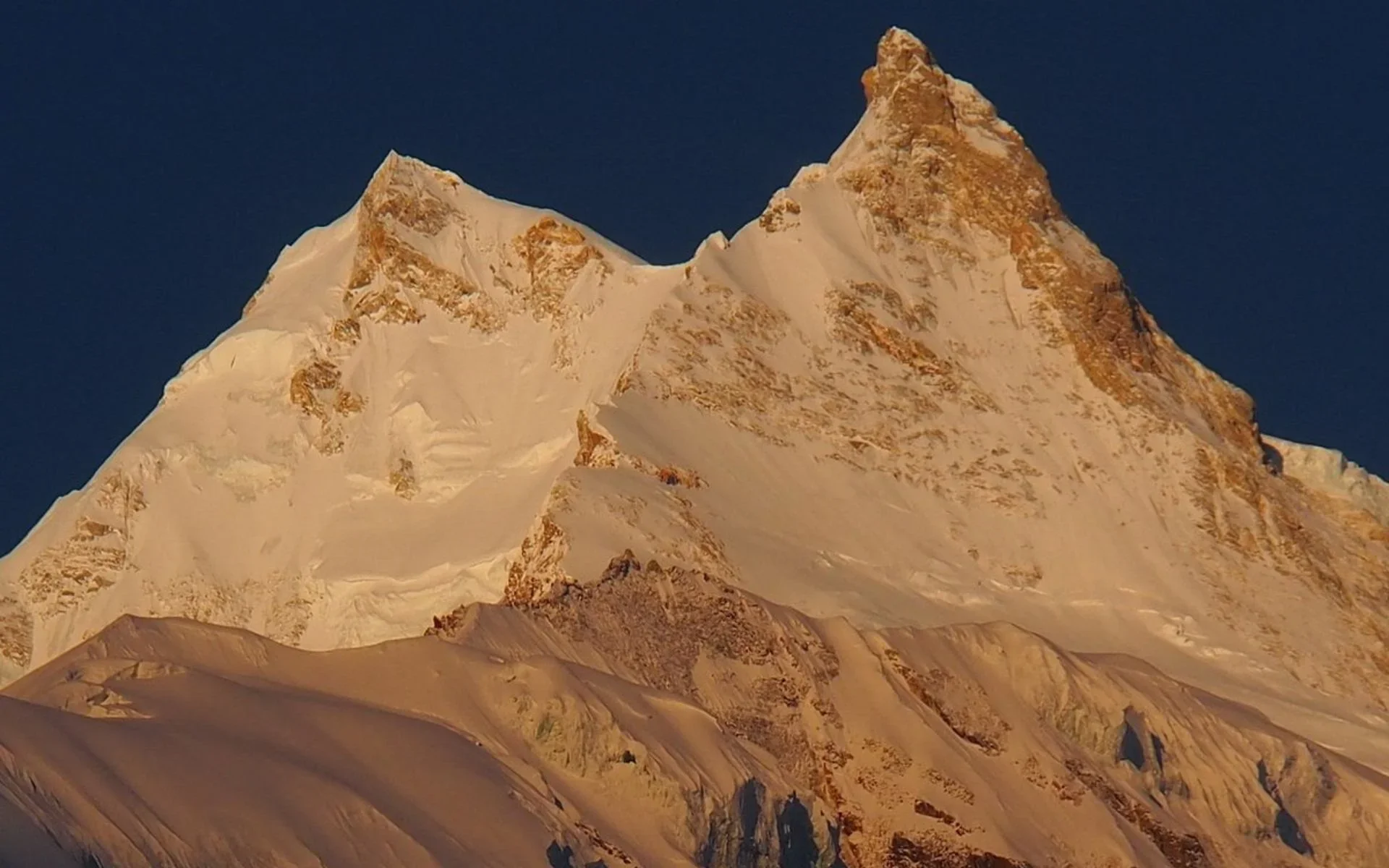 Mount Manaslu
