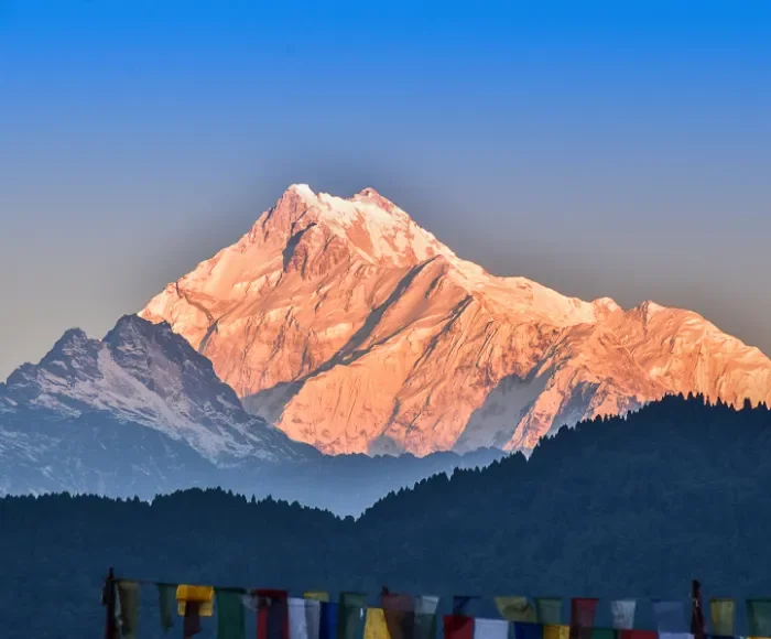 mt kanchenjunga