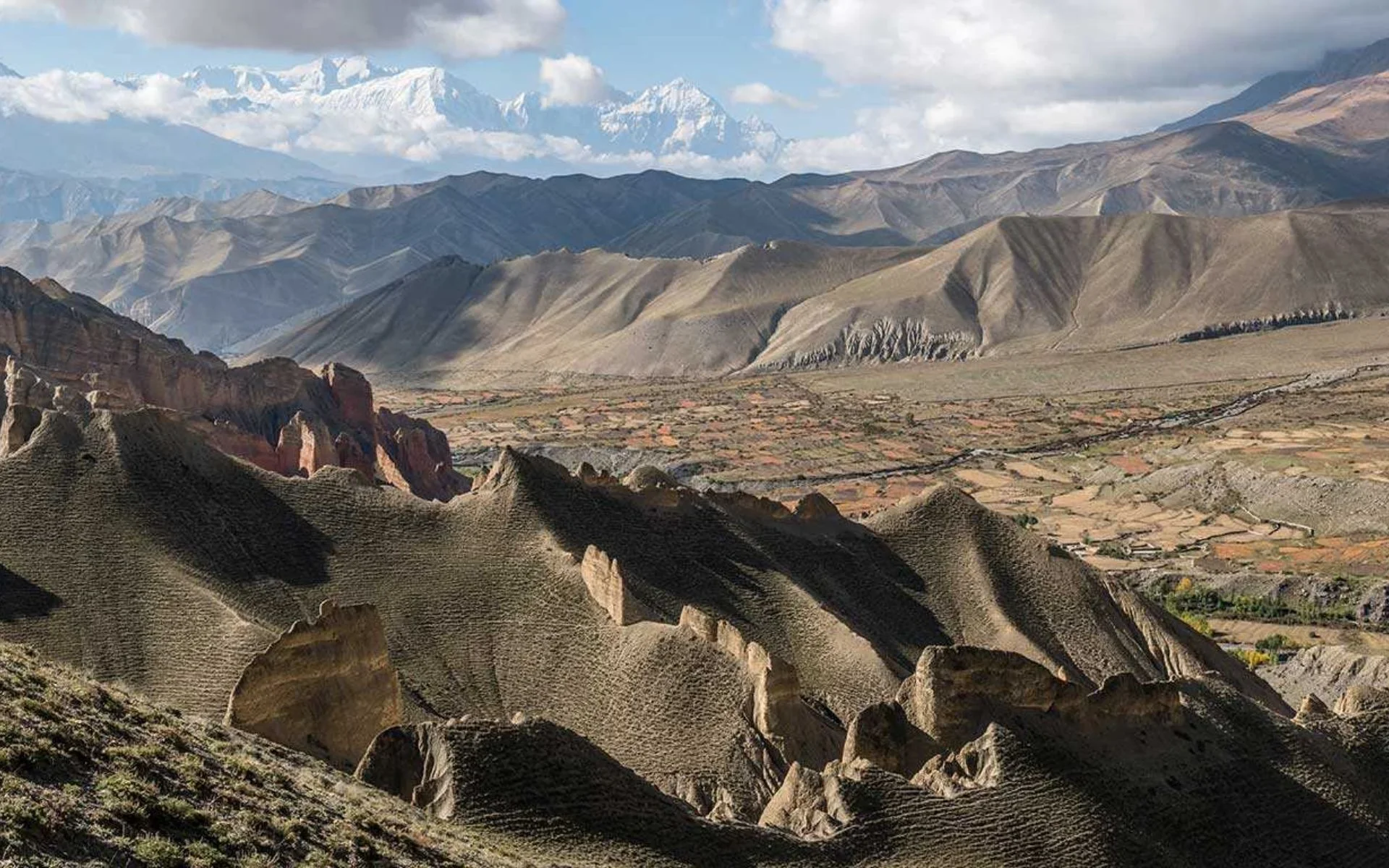 desert valley upper mustang
