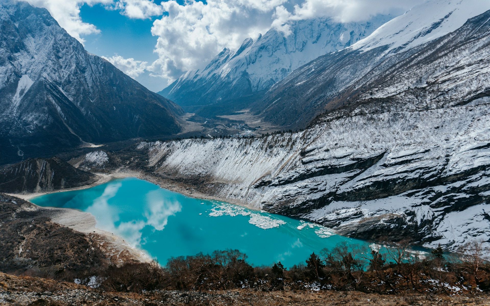 Photo 4: manaslu circuit view with birendra lake 1789378770108 8cgc8j