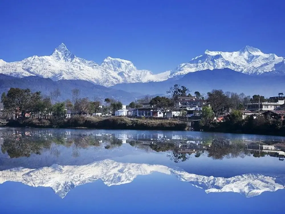 Fewa_Lake_of_Pokhara