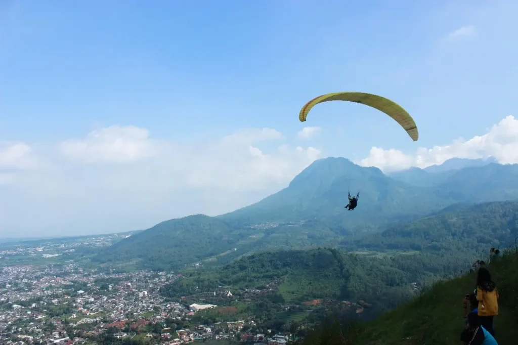 paragliding in pokhara